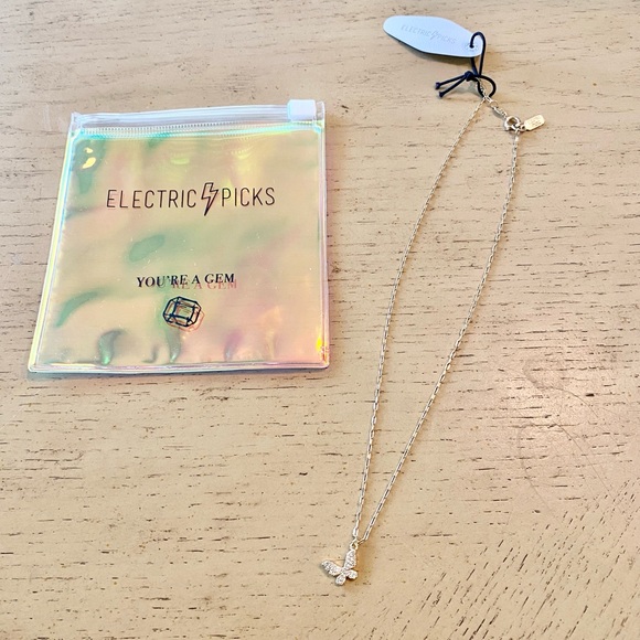 Electric Picks x Madi Messer Viceroy Necklace Gold - Picture 5 of 7